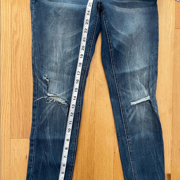 Almost Famous Skinny Stretch Distressed Cuffed Jean - Picture 6 of 8